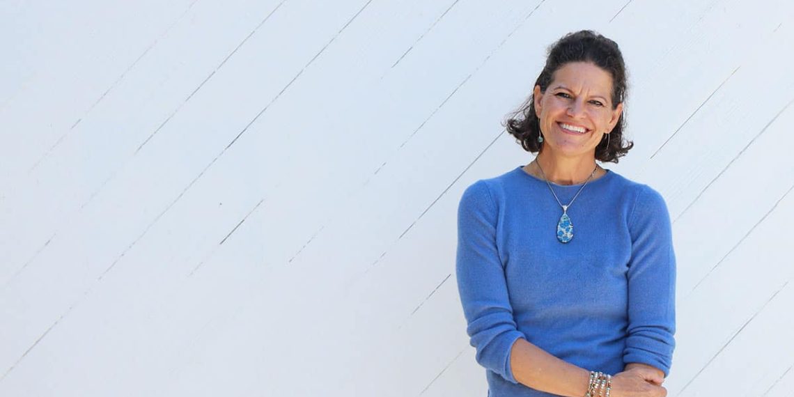 Biohack Your Body with Dr. Mindy Pelz: 5 Incredible Benefits of Fasting!